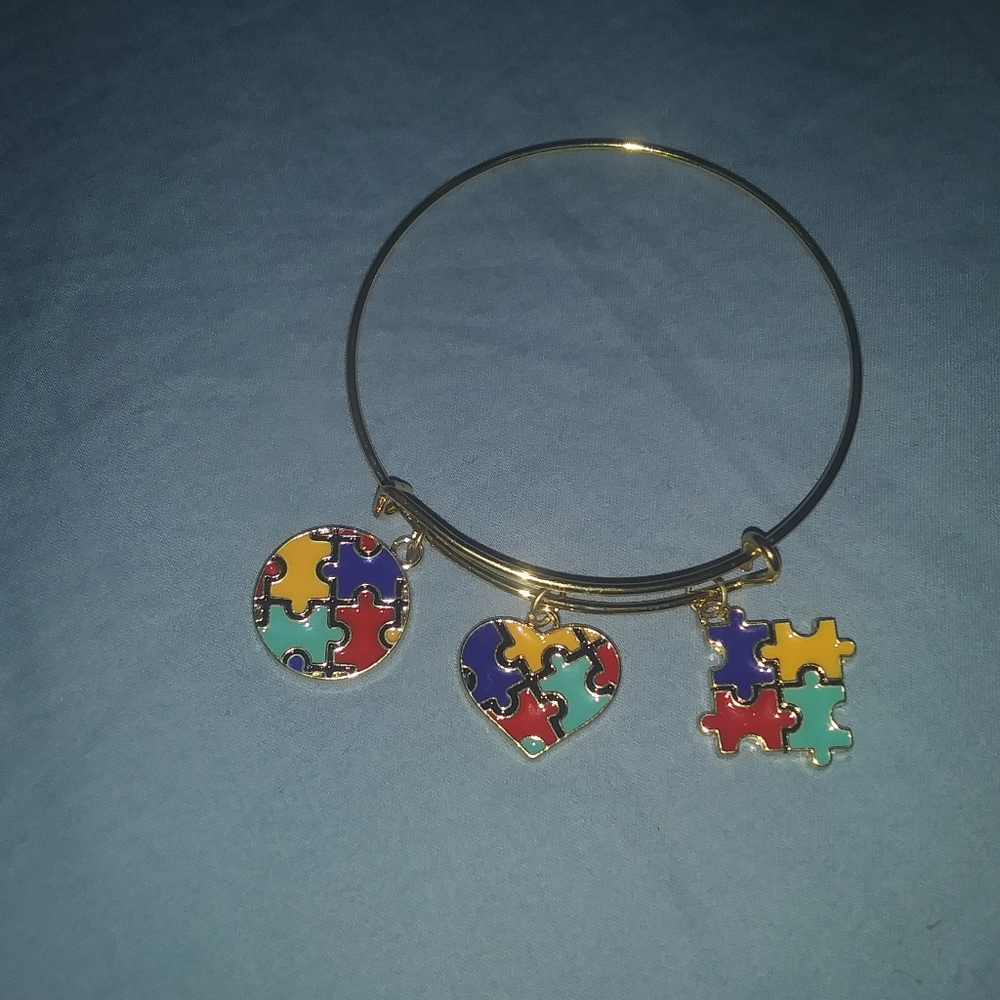 Autism Awareness bracelet - puzzle pieces
